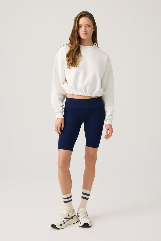 Geniş Kalıp Beli Büzgülü Crop Sweatshirt Cropped Pullover Ekru - Los Ojos