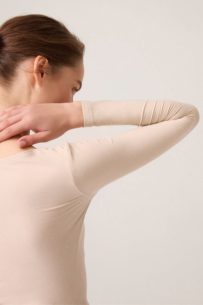 Uzun Kollu U Yaka Spor Bluz Scoop Neck Top Bej - Los Ojos