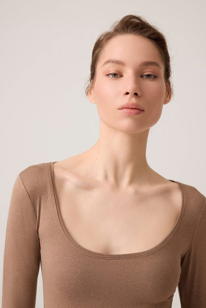 Uzun Kollu U Yaka Spor Bluz Scoop Neck Top Mocha Kahve - Los Ojos
